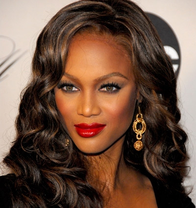 tyra banks hairstyles pictures. Tyra Banks Hairstyles 2011