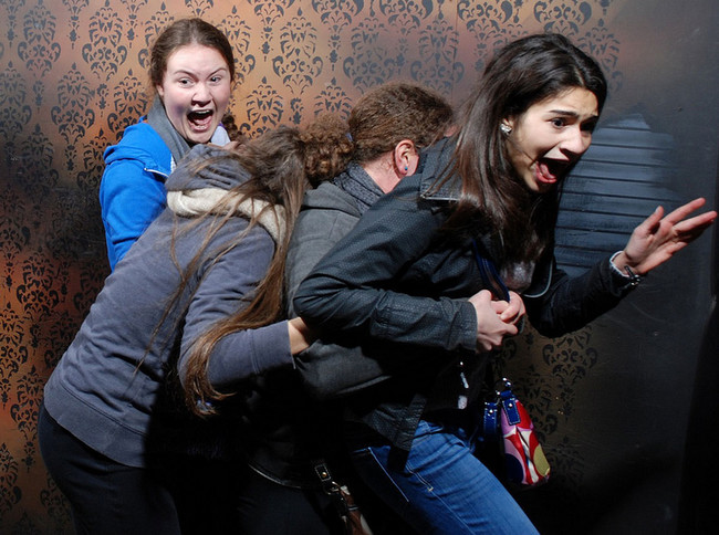 The 30 Best Haunted House Reactions You'll Ever See