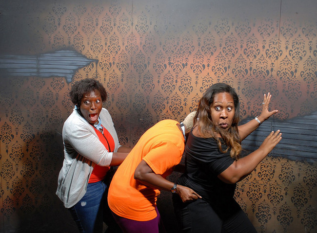 The 30 Best Haunted House Reactions You'll Ever See