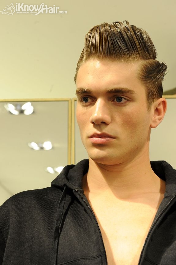 Hairstyles for Men - Quiff