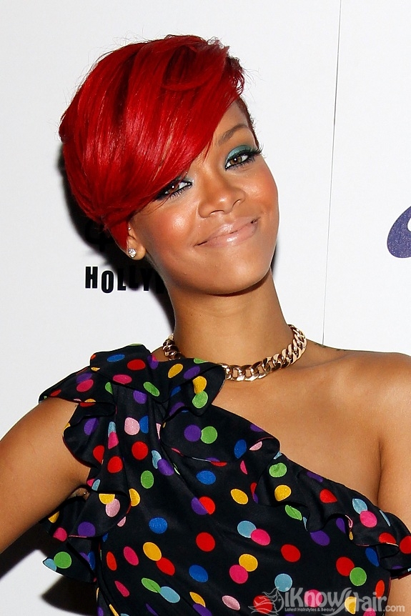 Rihanna  Rihanna Red Hair  Rihanna Short Hair Styles