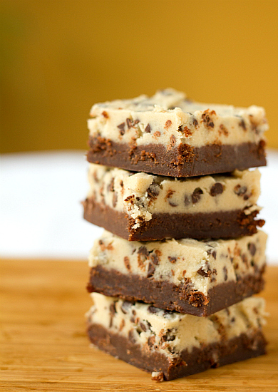 chocolate-chip-cookie-dough-brownies-1-550